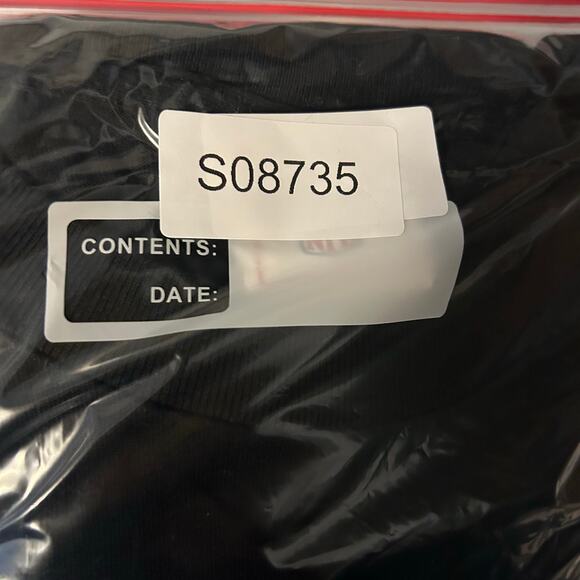 NFL Mens Shirt Black Crew Neck Tampa Bay Buccaneers Short Sleeve 100% Cotton XL - Picture 11 of 11